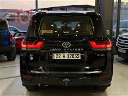 تۆیۆتا لاند کروزەر